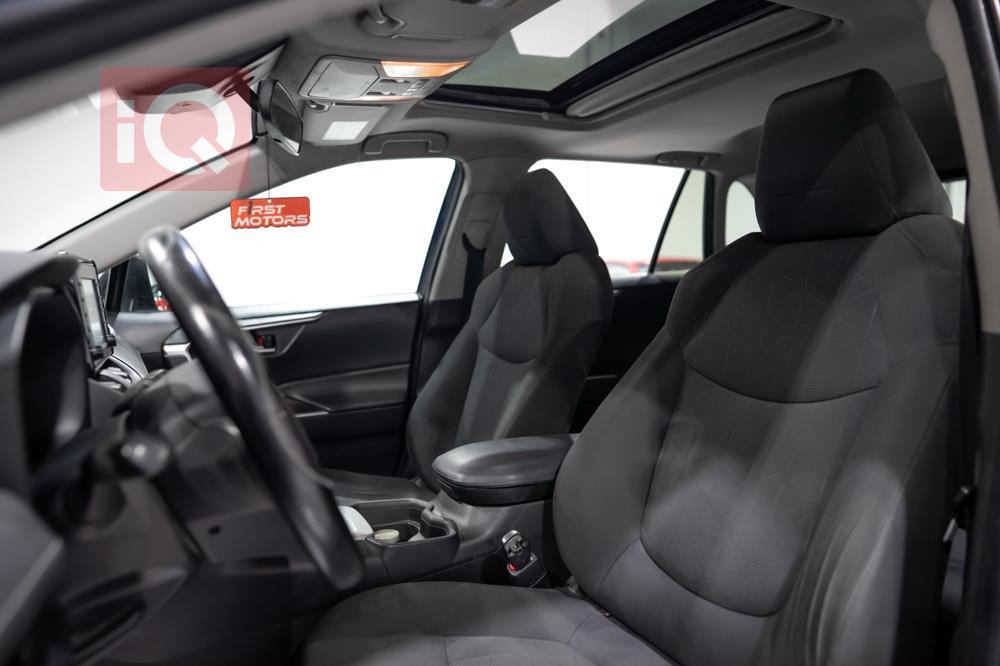 تويوتا راف 4